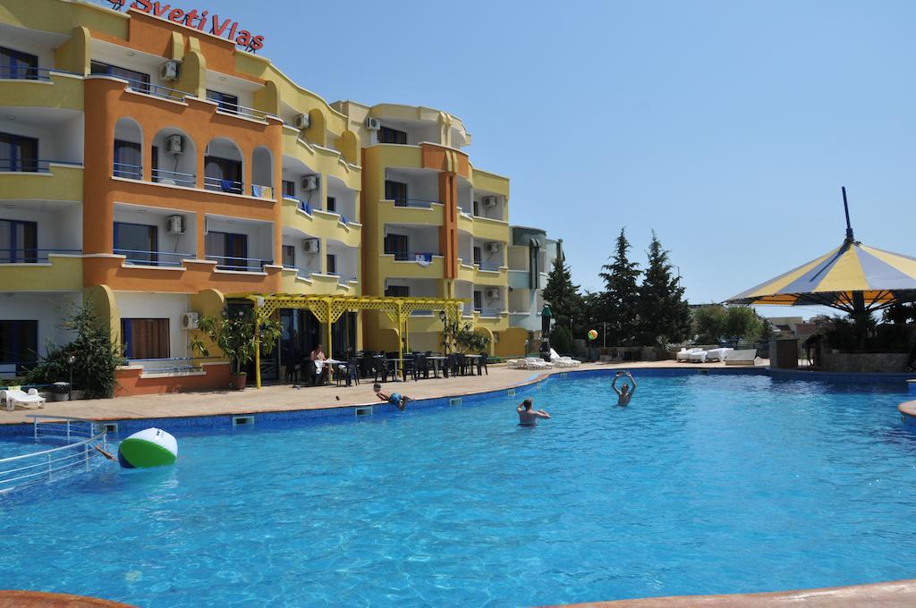 Siana Hotel Sveti Vlas Bagian luar foto