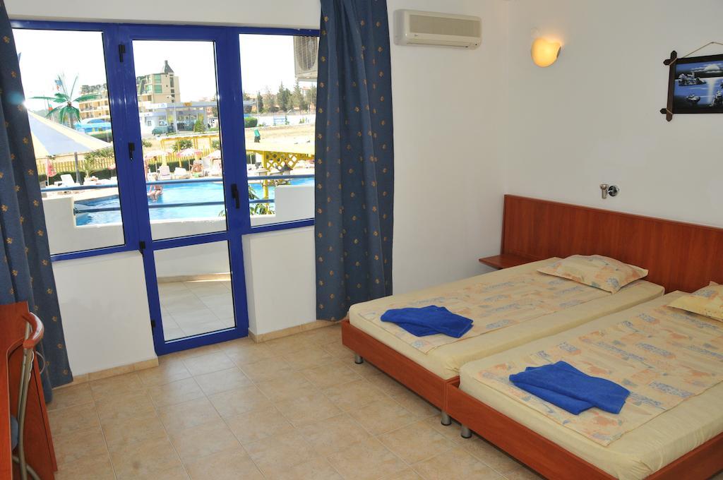 Siana Hotel Sveti Vlas Ruang foto