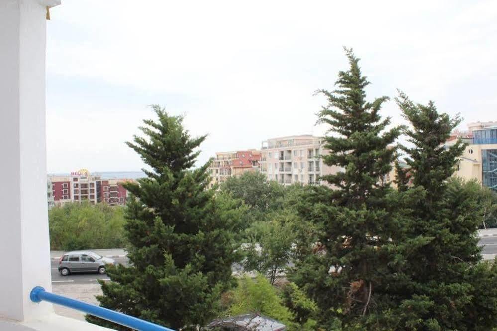 Siana Hotel Sveti Vlas Bagian luar foto