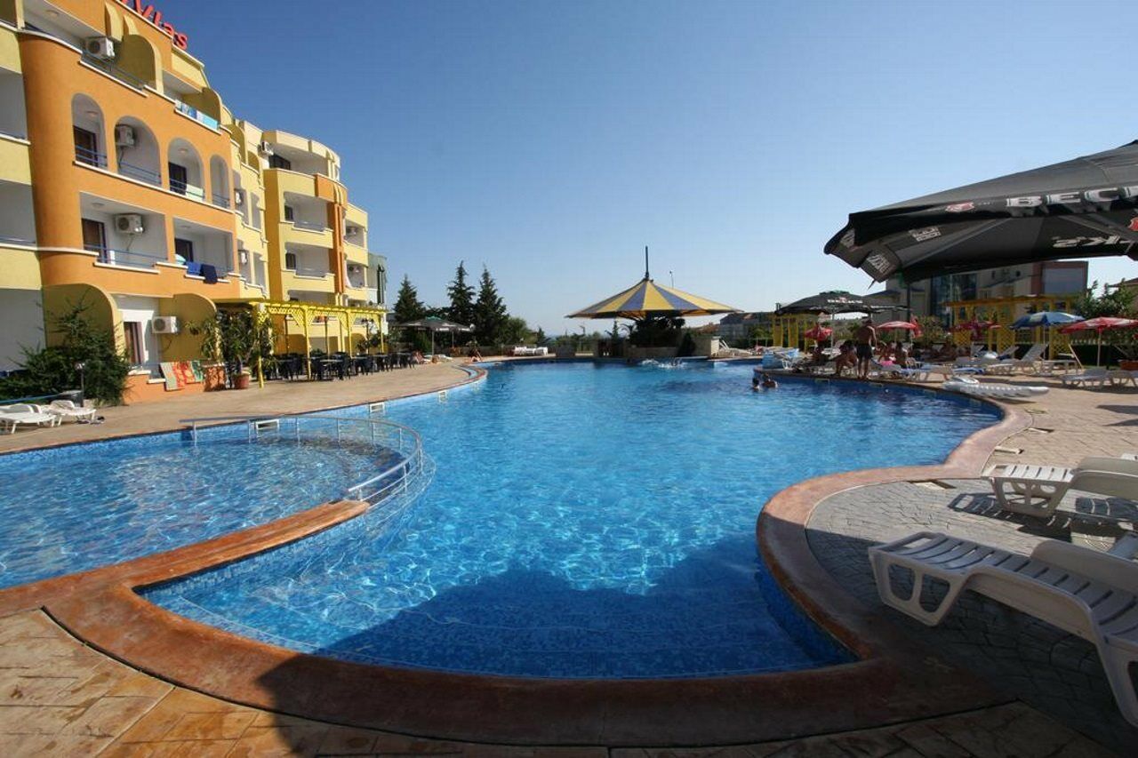 Siana Hotel Sveti Vlas Bagian luar foto
